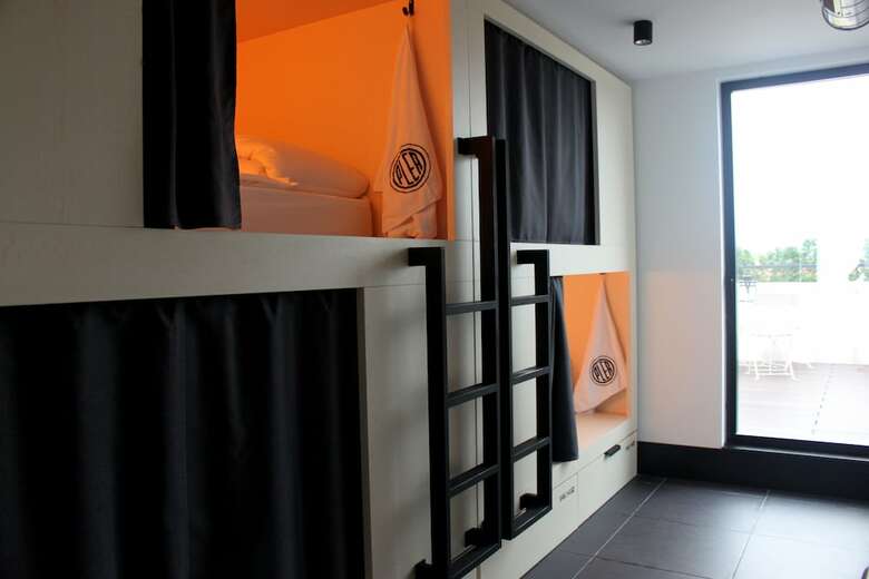 Albergue Plea Beach House