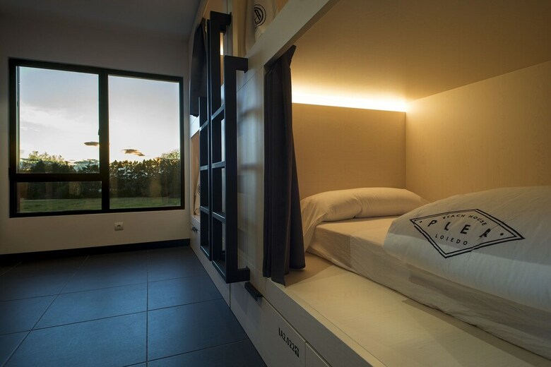 Albergue Plea Beach House