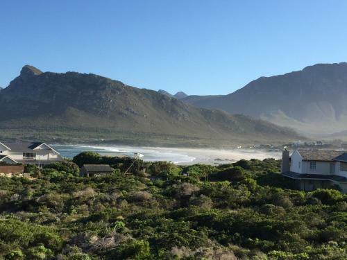 Hostal Moonstruck On Pringle Bay Guesthouse