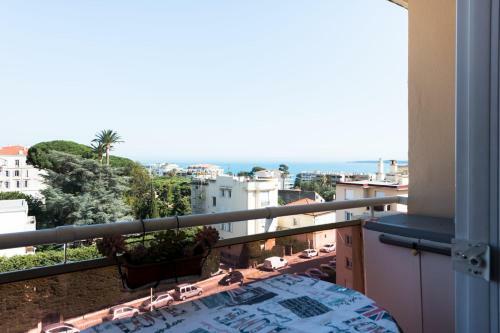 Immogroom - Apartment - Sea View - Balcony - AC Congressbeaches