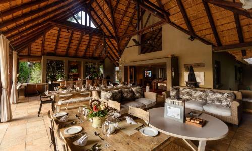Lodge Khaya Ndlovu Manor House