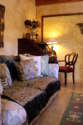 Hostal Fox's Hill Guesthouse