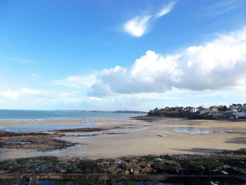Apartamento Dinard Centre Appartement Moderne Avec Terrasse