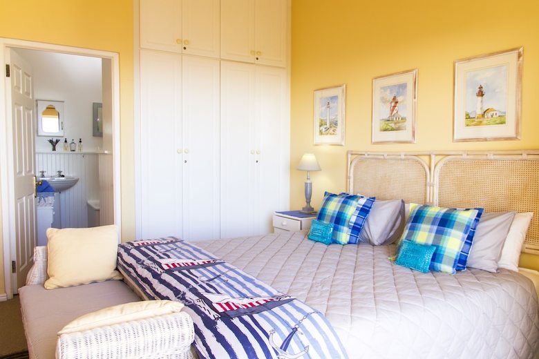 Hostal Albatross Guest House