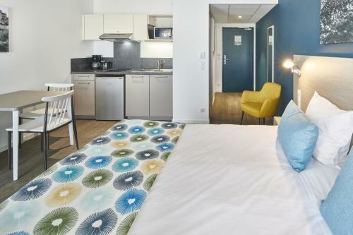 Aparthotel R�sidence Vacances Bleues Les Coteaux De Jonzac