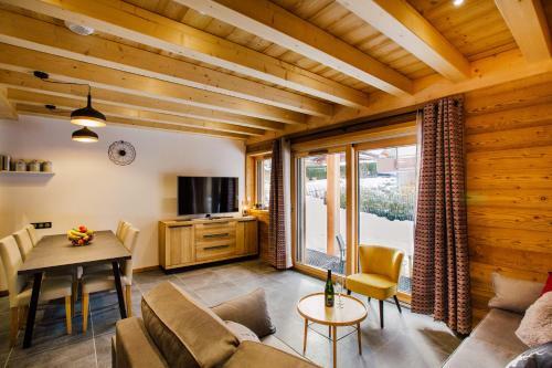 Simply Morzine - Chalet Petit Central