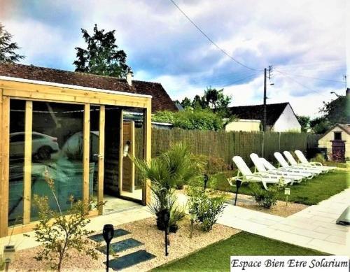 Hostal Chambre D Hotes Familiale La Belle Aventure
