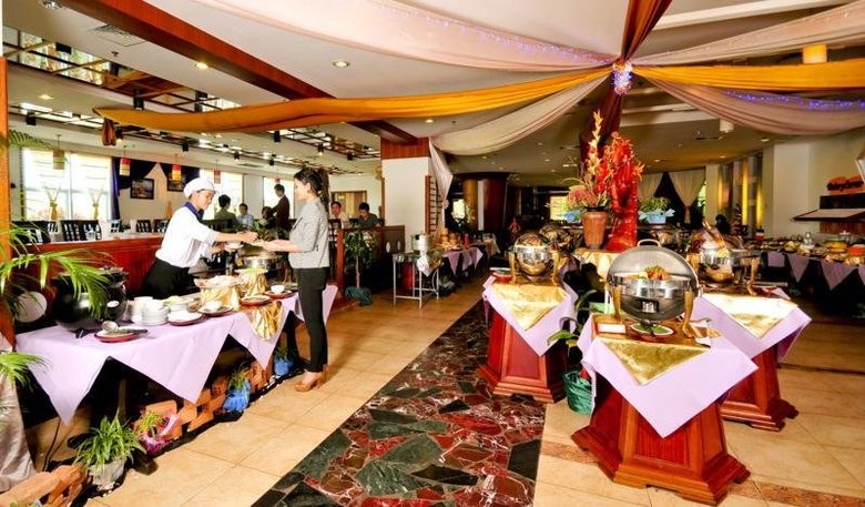 Hotel Don Chan Palace