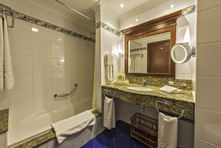 Grand Hotel