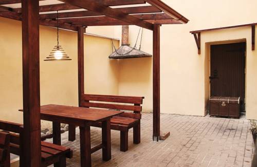 Hotel Austrian Yard