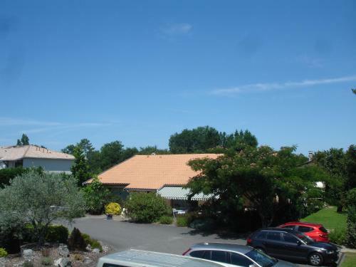 Hotel H�tel Restaurant Les Bruy�res