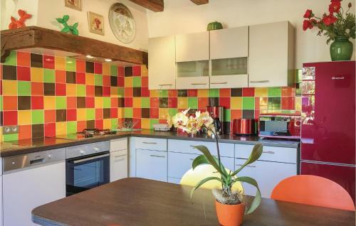 Three-bedroom Holiday Home In St. Michel En L'herm