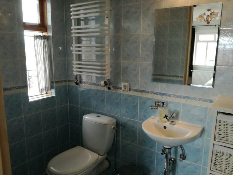 Hostal Guesthouse Storu-laugar