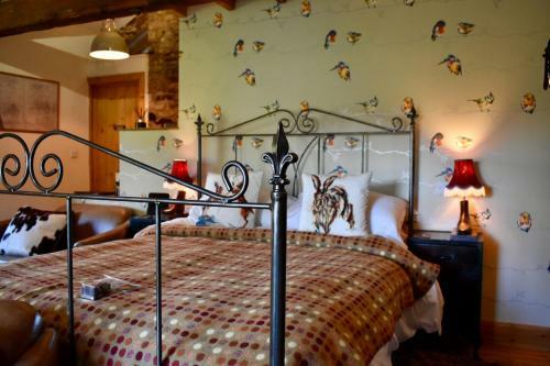 Bed & Breakfast Low Mill Guesthouse