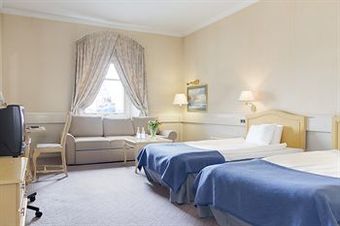 First Hotel Statt
