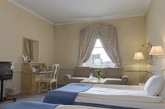 First Hotel Statt