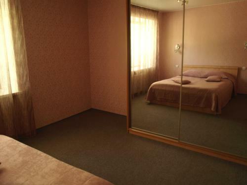 Regina Petrovsky Hotel