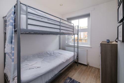 Apartamentos Large Property With Roof Terrace