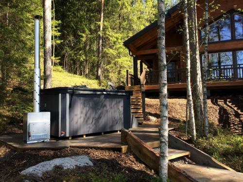 Lodge Hyv�l�n M�kit