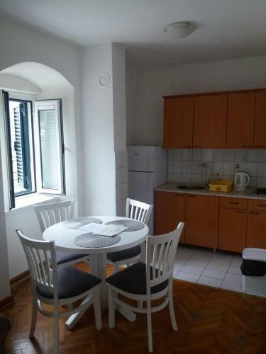 Kamena Palata Apartments