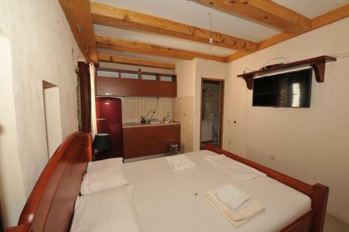 Hostal Apartments ?uki?