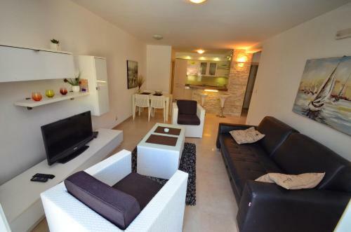 Muo Apartments
