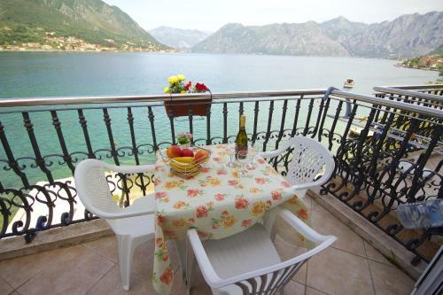 Apartments Paradiso