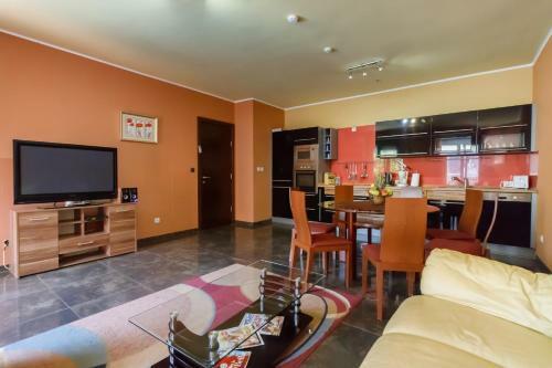 Apartments Coral