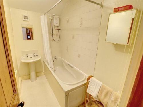 Vintage Holiday Home In Cropton Yorkshire With Garden