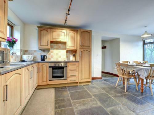 Holiday Home Bwthyn Pen