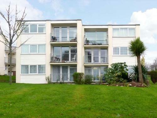 44 Devondale Court