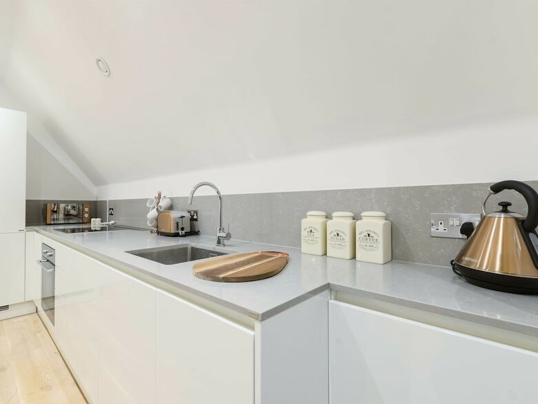 Ealing Apartments