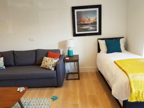 Fabulous Stay In Modern Apartment - West London Luxury