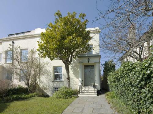 31 Salterton Road, Devon