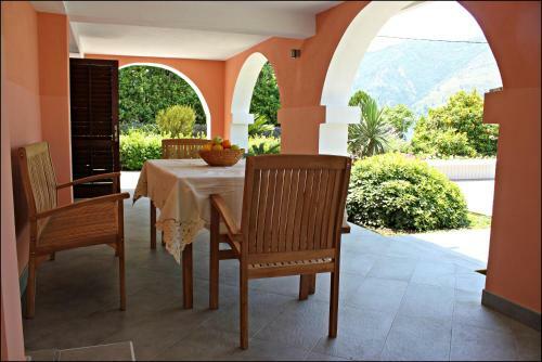 Hostal Guest House Tomcuk
