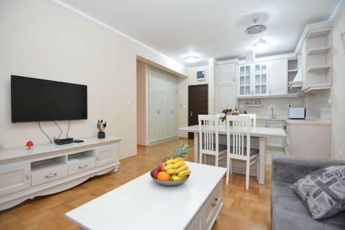 Hostal Rooms Dobrotski Dvori