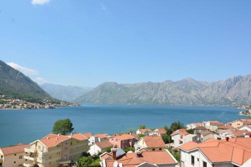 Hostal Rooms Dobrotski Dvori