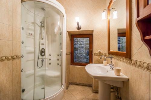 Hostal Guest House Forza Lux
