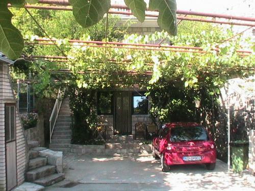 Apartments Penovic Stoliv Bay Kotor