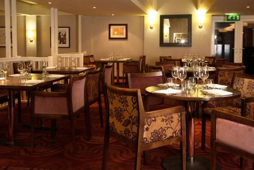Hallmark Hotel Manchester Airport