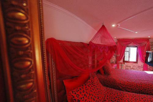 Hostal Vg Three Bedroom Castle
