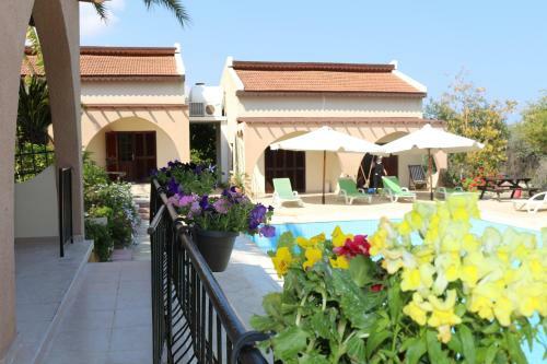 Five Fingers Holiday Bungalows