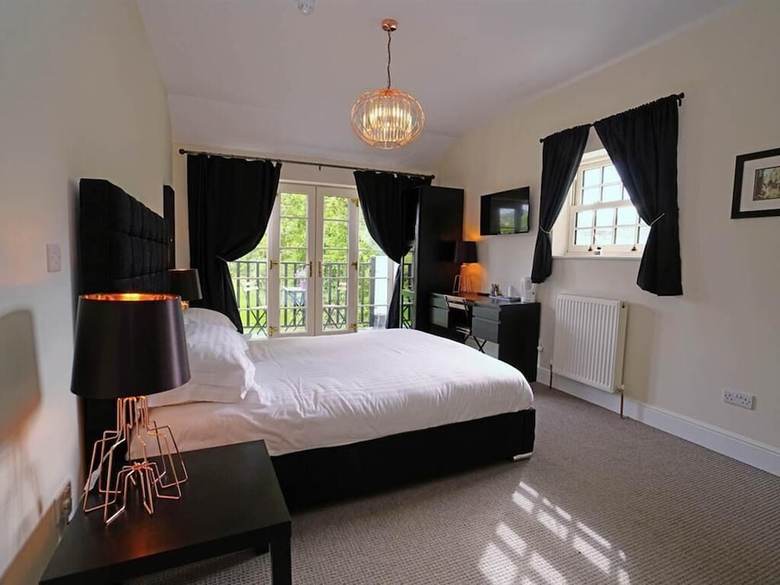 Hotel The Greyhound Inn
