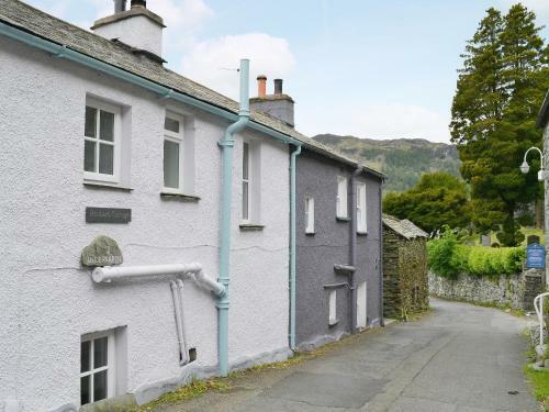 Rhubarb Cottage