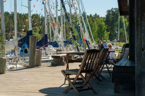 Peterzens Boathouse