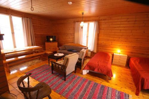 Agroturismo M�kel�n Lomatuvat Bed And Breakfast