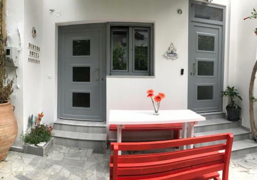 Mirtos Apartments