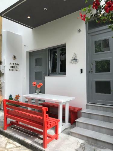 Mirtos Apartments