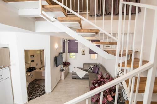 Agroturismo Nuriel Fruit & Guest House