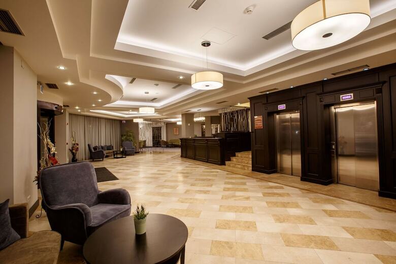 Doubletree By Hilton Hotel Sighisoara - Cavaler